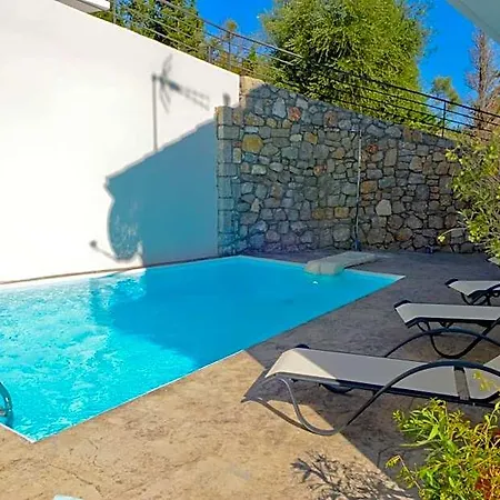 Katerina's Village Hotel 5*